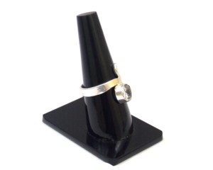 Anillo de Moda con Circonita Cúbica y Plata 925, Forma Redonda, Hecho a Mano, el Mejor Regalo para Ella - Product Image 3