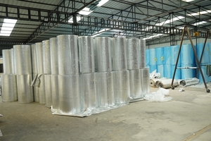 Công nghiệp hai mặt nhôm Lá phản quang vật liệu cách nhiệt không khí đôi lớp bong bóng liên kết ngang polyethylene bong bóng bọt - Product Image 3