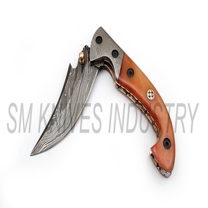 มีดดามัสกัสทำด้วยมือสีดำที่กำหนดเองอูฐจับกระดูกสวยงามซับล็อคมีดพับ (Smk1242) - Product Image 4