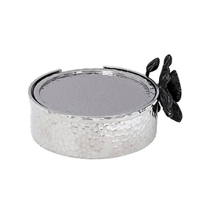 Ensemble de sous-verres de forme ronde de conception merveilleuse ensemble de sous-verres martelés en aluminium fait à la main à des prix abordables - Product Image 1