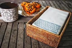 Servilletero de anillo cuadrado Vintage hecho a mano, ratán sostenible marrón para fiesta de boda, uso de cocina, servilletero de mesa rústico - Product Image 3