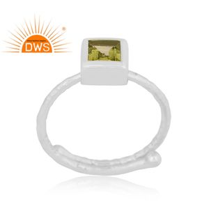 แหวนเงินแท้ 925 ดีไซน์เนอร์รุ่นใหม่ปี 2026 ประดับพลอยเพอริดอทธรรมชาติ แหวนคริสตัลบำบัดรักษา จำหน่ายโดยผู้ผลิต - Product Image 2