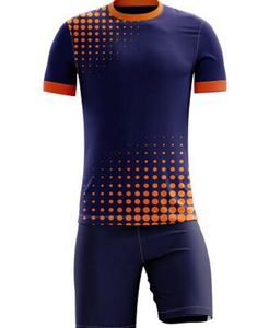 Top Tendance Unisexe Football Uniforme 100% Polyester Sublimé Sportswear Hommes Jersey Shorts Ensemble Top Tendance Unisexe Football Ensemble - Product Image 5