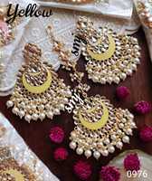Très belle boucle d'oreille jhumka et cerceau de toutes les couleurs au poids le plus bas par meetali creation