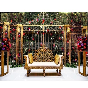 Escenario de boda de lujo Novia Novio Sofá de lujo Boda Oro blanco Sofá Estilo Maharaja Escenario DE BODA Venta al por mayor Sofá tallado EE. UU. - Product Image 1