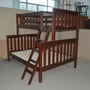 Cama de madera