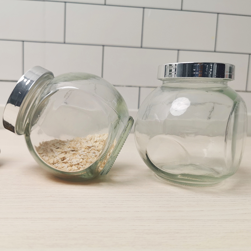 Hot sale unqiue glass jars for dessert food storage honey sauce wtih screw metal lids