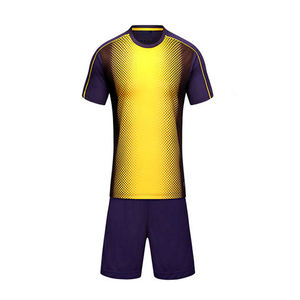 Uniforme de Fútbol con Diseño Sublimado Personalizado, Nombre Personalizado, Manga Corta |   Precio al por Mayor, 100% Poliéster, Secado Rápido, Antibacteriano - Product Image 3