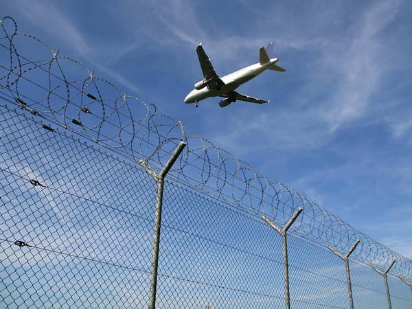 Galvanized Chain Link Fence Fabric Pvc Coated Frame
