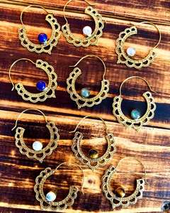 Recién llegado, pendiente de piedra, joyería para mujer, pendiente de aro de piedra hecho a mano de labradorita de proveedor indio - Product Image 2