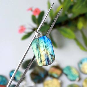 Pendentif Multi-Labradorite 22ct Plaqué Or Jaune Vierge Marie Image Quartz Naturel Cristal Tranche Point de Guérison Pendentif-Bulk - Product Image 3