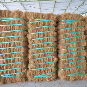 100% Natural <strong>Coir</strong> Fiber <strong>Bales</strong>/ Coconut Fiber for Weaving Mat/ Coco <strong>Coir</strong> for Sale at Wholesale Prices