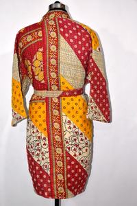 Chaqueta tipo Kimono de seda para mujer, Kimono de seda Kantha Vintage, talla libre, ajustable, longitud media - Product Image 5