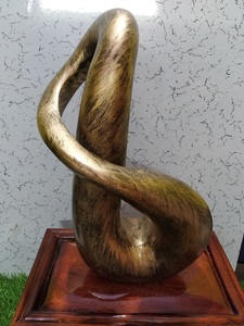 Aluminum and <b>Wood</b> Eight Shaped Antique European Cremation <b>Urn</b> <b>for</b> <b>Ashes</b> - Product Image 2