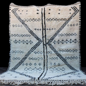 Tapis en laine véritable ethnique traditionnel - Product Image 1