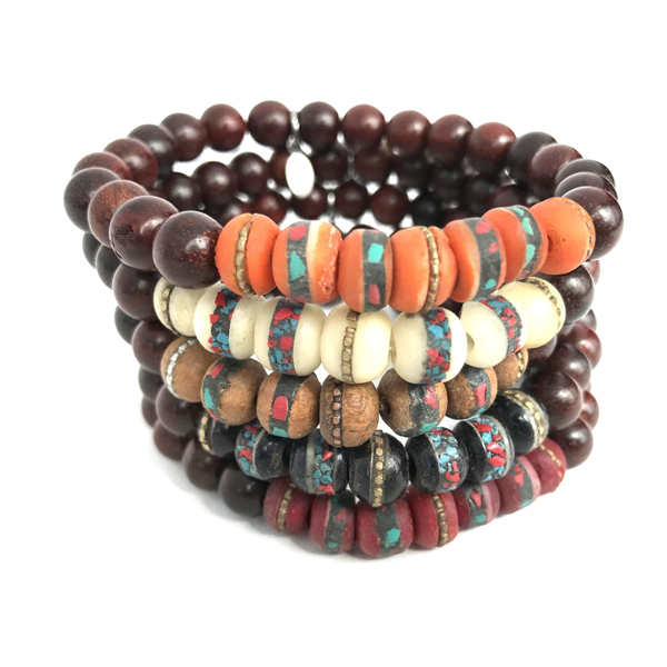 สีน้ำตาล