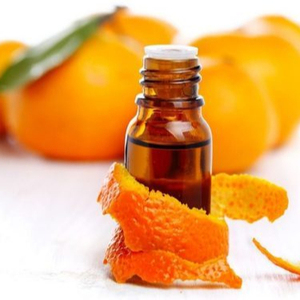 Vente en gros en vrac Huile d'orange pure naturelle pressée à froid pour les soins de la peau au meilleur prix - Product Image 1
