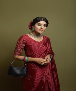 Ropa de fiesta bordada pesada, nueva colección, todos los tamaños y colores, tela de red bordada, ropa de mujer india, Sari listo con ropa - Product Image 3