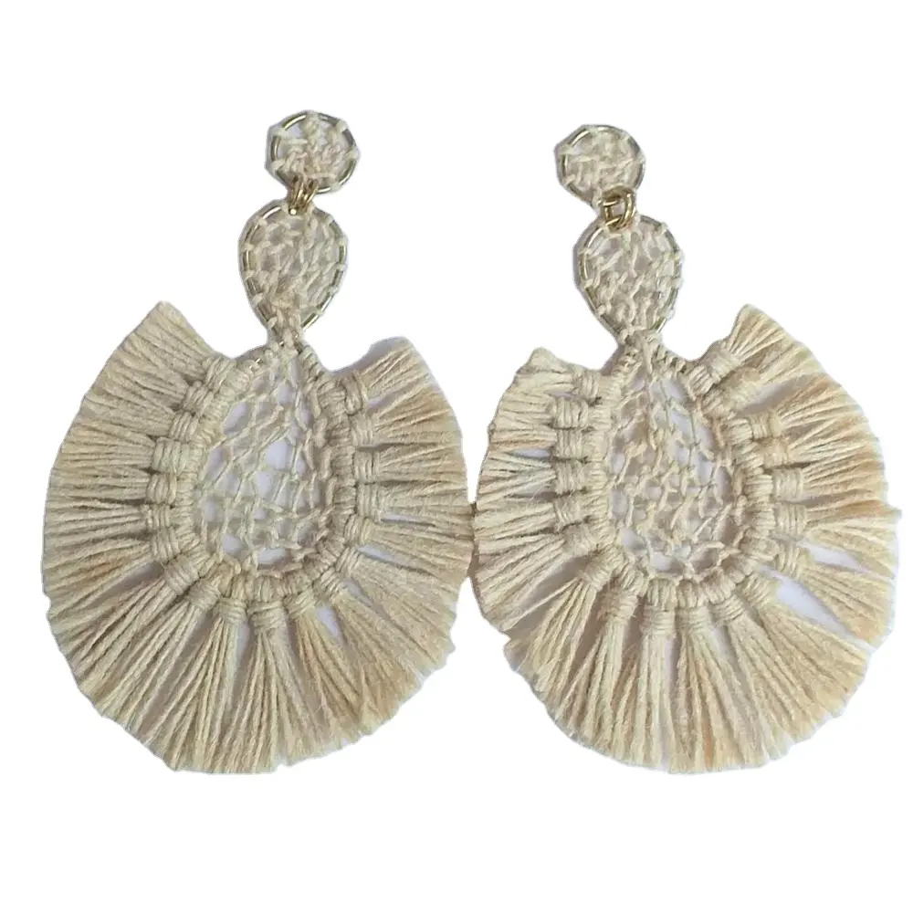 2022 Huggie Earrings brown Color Shell Earrings Gold Bohemian Natural Sea Shell Statement Drop Earrings for Women Beach Jewelry