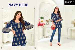 Ropa informal corta de alta calidad Kurti para damas Foil Printed Reyon Fabric Totalmente cosida a bajo precio - Product Image 5