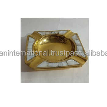 Antique Brass Metal for Shell Ashtray for Smoking Cigars Custom Logo Sports-Themed Religious Home Decoration Polished Metal Craf