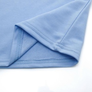 เสื้อโปโลผู้ชายขายส่ง สีฟ้าอ่อน ผ้าฝ้าย แขนสั้น สีพื้น เรียบง่าย สั่งทำโลโก้ได้ คุณภาพสูง จำนวนมาก - Product Image 6