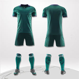 Maillots de football américain personnalisables coupe ajustée 2022 – Kits de football complets en polyester respirant 100 % par sublimation – Vente en gros - Product Image 6