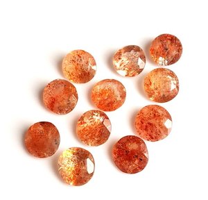 พลอยซันสโตนสีส้มธรรมชาติขนาด 2.25 มม. ทรงกลมเจียระไนแบบ Faceted สำหรับทำเครื่องประดับ ซื้อจากซัพพลายเออร์ออนไลน์ กำลังเป็นที่นิยม - Product Image 1