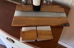 Plateau à fromages et sous-verres à thé en bois naturel et en résine faits à la main écologiques, lot de 4 sous-verres de vaisselle à boire - Product Image 2