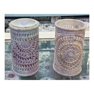 Brûleurs d'huile aromatique en pierre de savon avec motif de sculpture florale décorative - Product Image 1