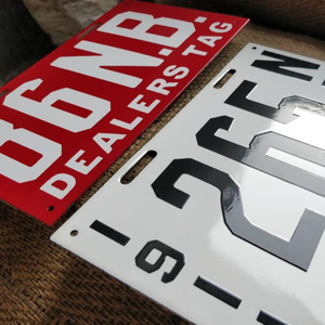 Plaques d'immatriculation en métal imitation émail vitreux antique imprimées sur mesure, modèle en fer avec technique de peinture, artisanat en métal - Product Image 3