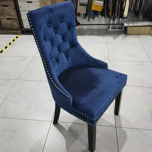 Chaise IMAX élégante - Product Image 1