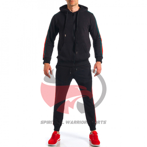ชุดวอร์มที่ต้องการมากที่สุด - Product Image 1