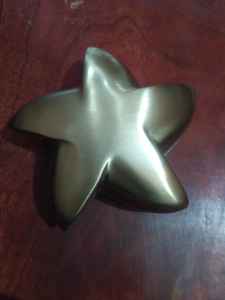 Étain en laiton avec contour noir en forme de cœur, fournitures d'enterrement, brasworld inde - Product Image 4