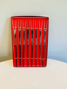 Ensemble de fourchettes en acier inoxydable poli or avec manche en bois élégant, parfait pour les mariages et les repas en hôtel - Product Image 2