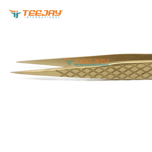 แหนบต่อขนตา TEEJAY ELT-438 รุ่นขายดี พลาสม่าโกลด์ ขนาด 12 ซม. แบบตรง พร้อมฐานจับเพชร ปลายแหลมพิเศษ - Product Image 4