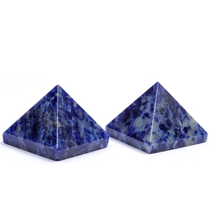 Pyramide de Sodalite complète fabriquée en ligne, pyramide Sodalite, faite à la main, en solde - Product Image 1