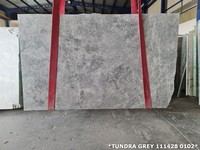 Dalle de marbre gris turc poli sur mesure de 20 mm d'épaisseur, design contemporain durable pour appartements et hôtels, 100 % personnalisable, modèle 2026