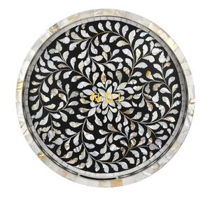 Vente chaude Gravé À La Main Décoratif Fast Food Plateaux De Service Gravé À La Main Décoratif Arrondi Alimentaire Dessert Plateau De Service - Product Image 1