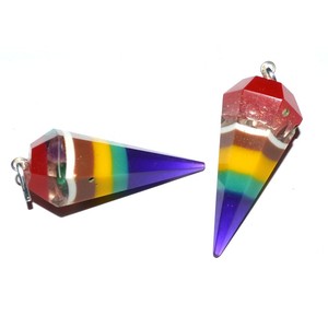 Compre en Línea Colgantes de Péndulos de Orgón con Capas de Color: Colgantes de Péndulos de Orgón con Capas de Color en Venta - Product Image 1