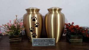 ทองเหลืองสามขนาดที่แตกต่างกันของการเผาศพสัตว์เลี้ยง/อุปกรณ์งานศพโกศ - Product Image 3