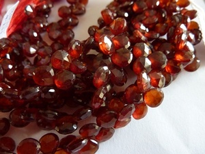 Cuentas de Granate Hessonita con Facetas en Forma de Corazón, Color Rojo, para la Elaboración de Joyas - Product Image 2