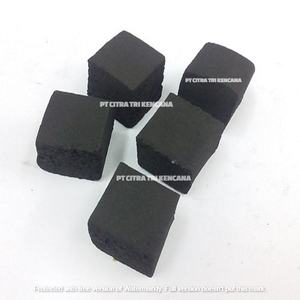 เครื่องกดถ่าน SHISHA,ถ่านกะลามะพร้าวก้อนวัตถุดิบสำหรับการทำ SHISHA และมอระกู่ถึง NISHINOMIYA-HAMA ญี่ปุ่น - Product Image 3