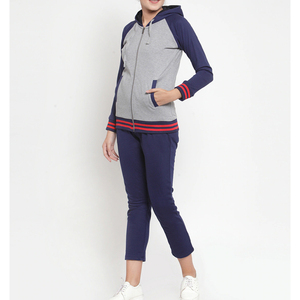 Chándal personalizado de lana con cremallera para mujer, conjunto de chándal con capucha, chándales personalizados - Product Image 2