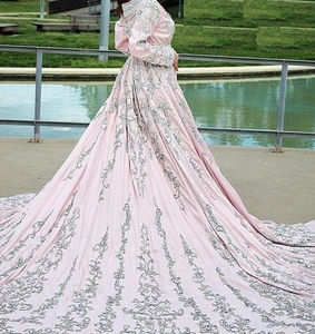 Elegante vestido de novia de 2019 hasta el suelo marroquí de lujo Kaftan indio y pakistaní con rastro largo - Product Image 2