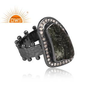 แหวนเงินแท้ 925 ประดับพลอยโมลดาวิทดิบ สำหรับเป็นของขวัญคริสต์มาสสำหรับผู้หญิง จากผู้จำหน่ายเครื่องประดับ - Product Image 3