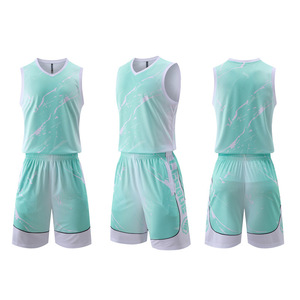 Ensemble de maillot de basket-ball personnalisé brodé en polyester/coton avec numéro 23, logo 3D, col en V, sans manches, vêtements de sport - Product Image 3