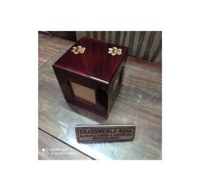 WOOD RED PHOTOFRAME WITH TWO GOLDEN PAWS PET URN <b>FUNERAL</b> <b>SUPPLIES</b> By Brassworld India - Product Image 1