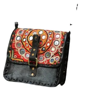 Real Leather Vintage Style Banjara Lederen Tas Schoudertas Vrouwen Echt Lederen Hand Crafted Zwart En Natuurlijke In; 27243 Multi