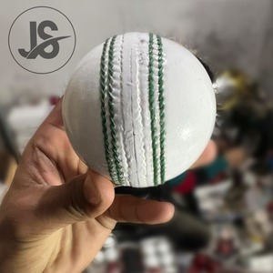 High Quality Pak Alum Premium Quality High Recommended Cricket <b>Ball</b> Leather <b>Ball</b> Cricket Hardball - Product Image 4
